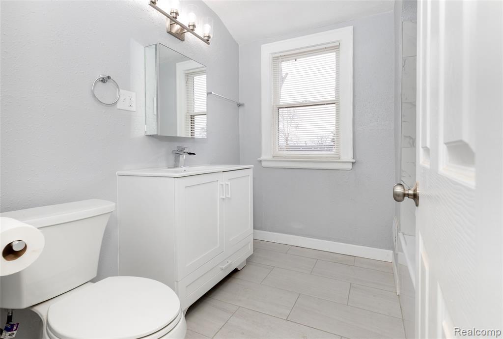 9555 Coyle Street, Detroit, MI 48227 — Photo 8