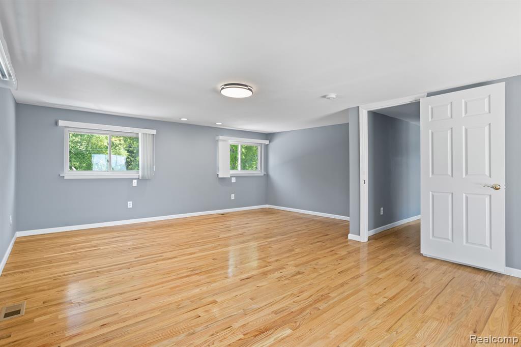 1794 S HUGHES Road, Brighton, MI 48114 — Photo 32