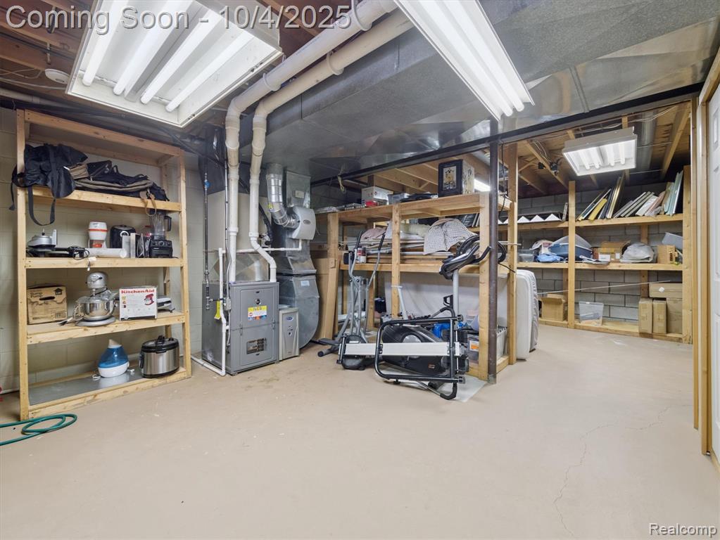 5600 Garretson Lane, Oxford, MI 48371 — Photo 39