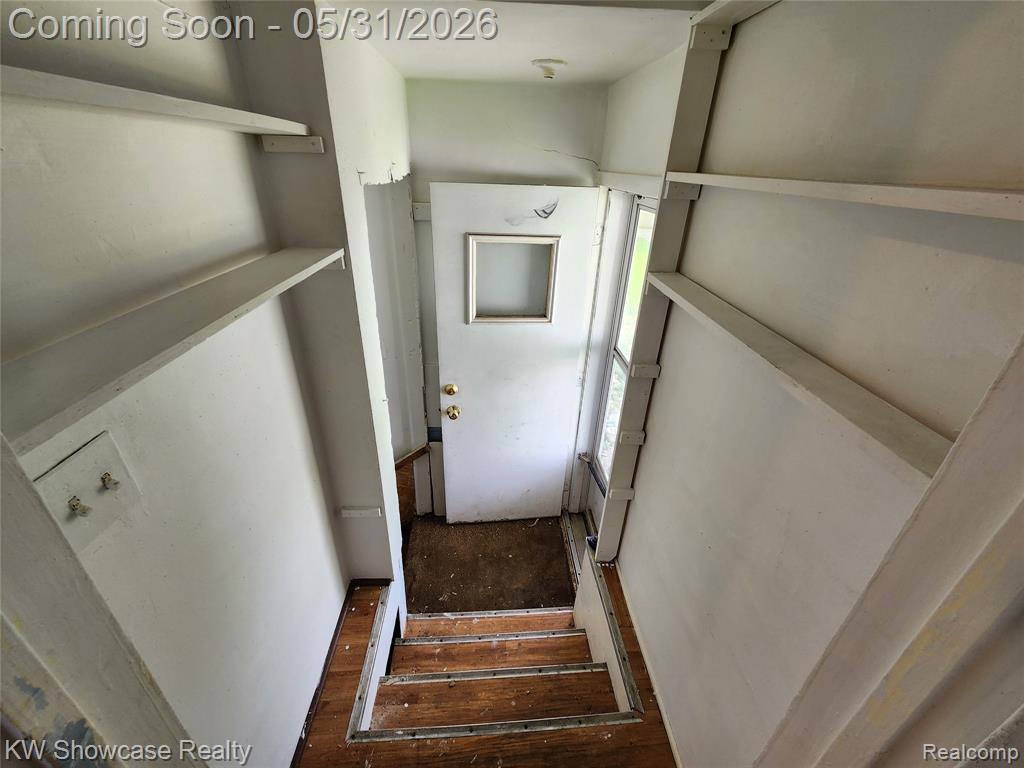 4356 S Vassar Road, Burton, MI 48519 — Photo 38
