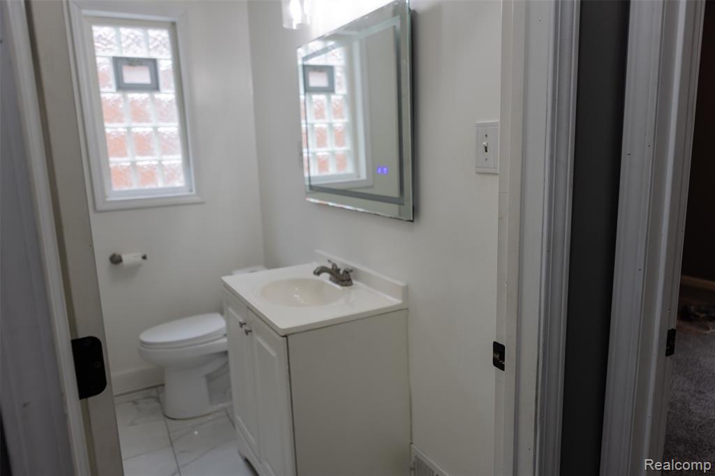 14870 Pinehurst Street, Detroit, MI 48238 — Photo 10