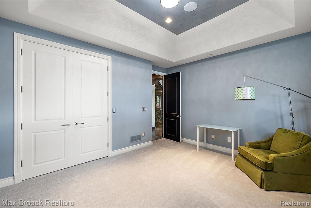 6340 Lakeshore Street, West Bloomfield, MI 48323 — Photo 51