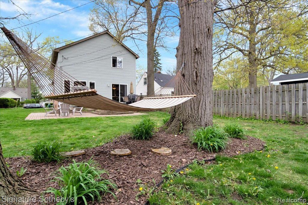 922 SYMES Avenue, Royal Oak, MI 48067 — Photo 30