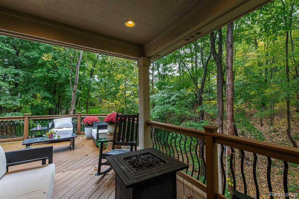 9909 Kingston Ridge, Clarkston, MI 48348 — Photo 73