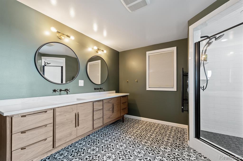 920 Hazel Street, Birmingham, MI 48009 — Photo 15