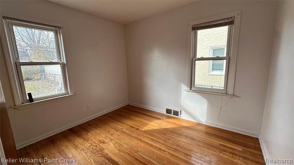 20616 Beaufait Street, Harper Woods, MI 48225 — Photo 4