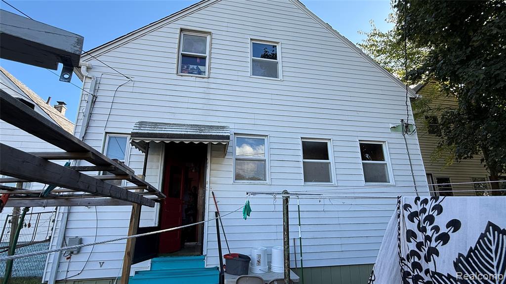 2417 Casmere Street, Hamtramck, MI 48212 — Photo 12