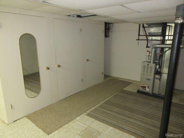 1835 BRENTWOOD Drive, Troy, MI 48098 — Photo 30