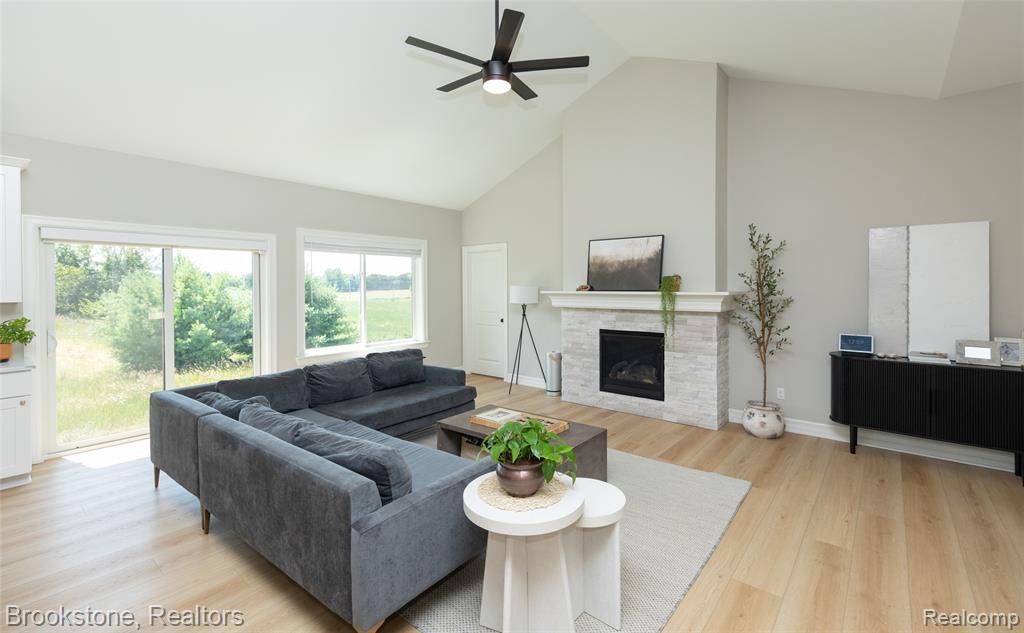 973 Highland View Lane, Metamora, MI 48455 — Photo 12