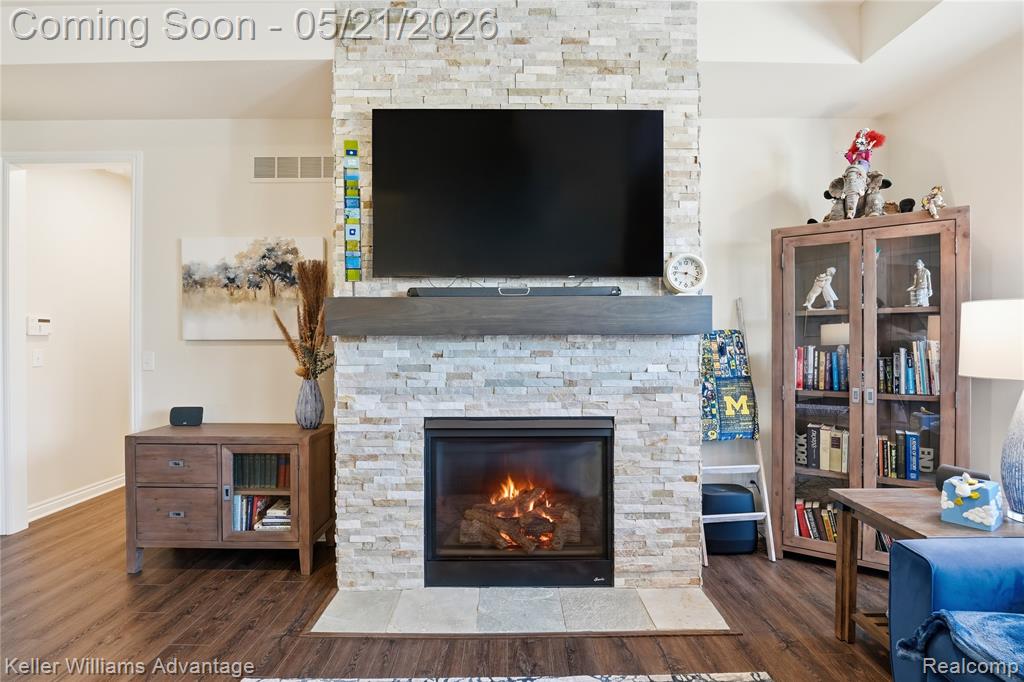 37125 White Tail Court, Farmington, MI 48335 — Photo 19
