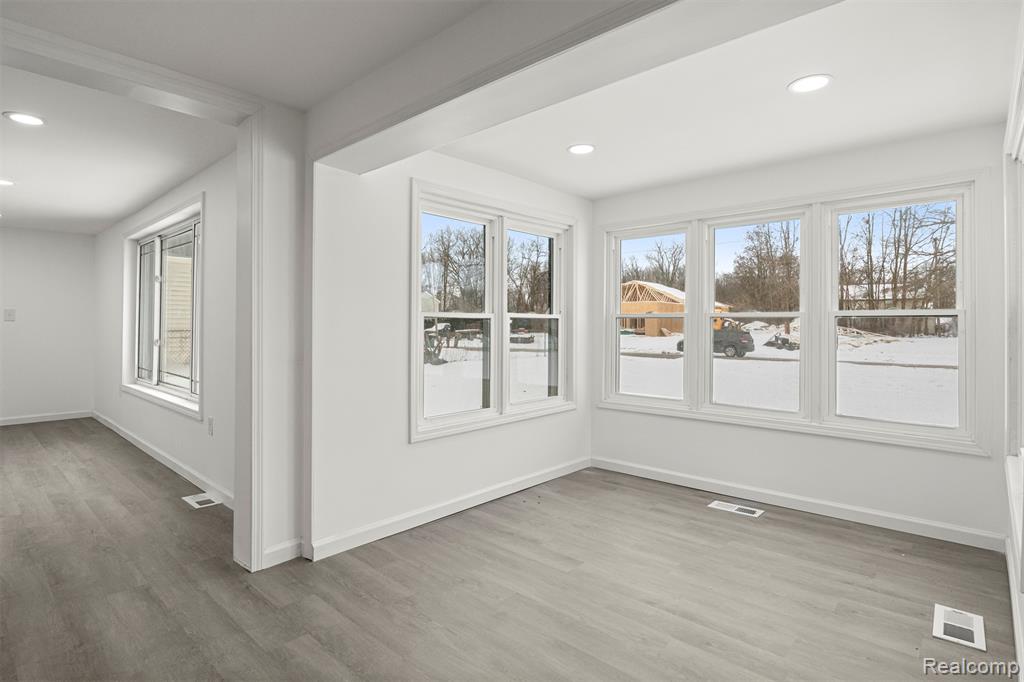 6071 Dexter Street, Romulus, MI 48174 — Photo 17