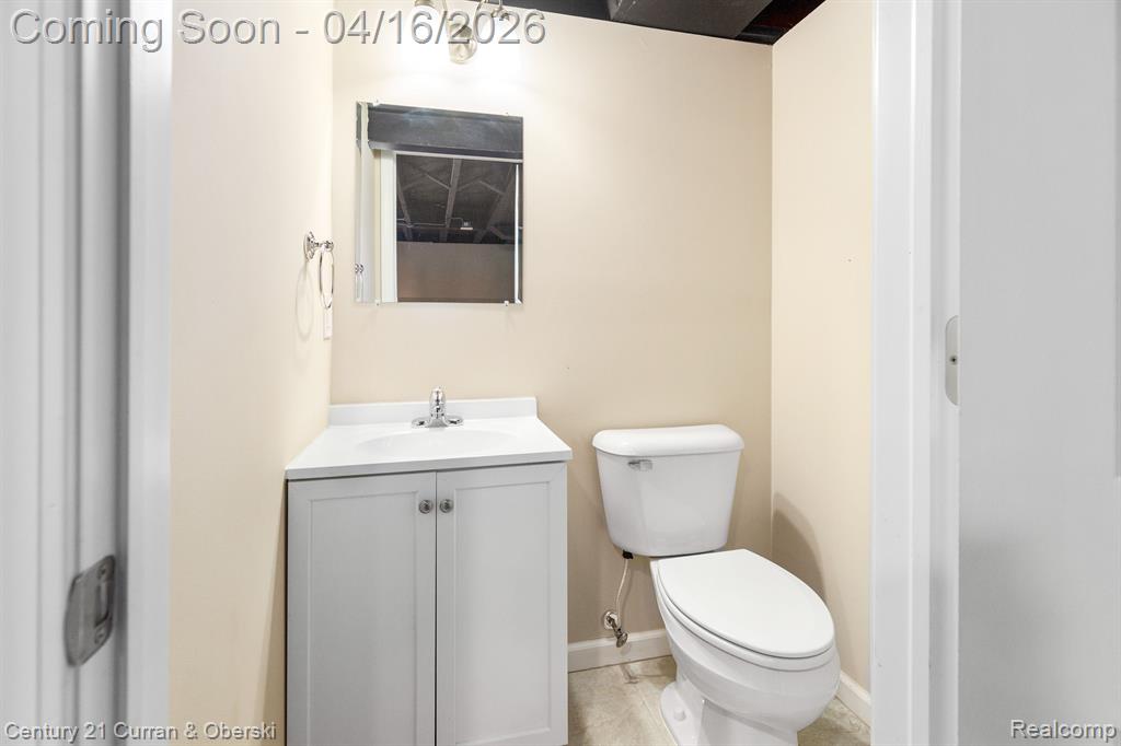 16925 MADOLINE Street, Beverly Hills, MI 48025 — Photo 9