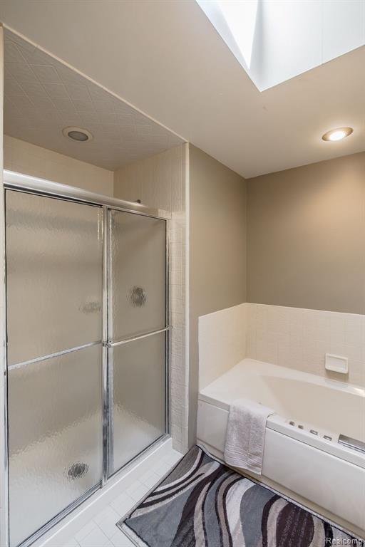 4830 SHERWELL Drive, Waterford, MI 48327 — Photo 28