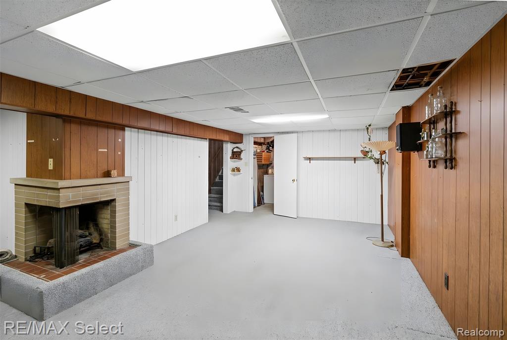 945 Salisbury Avenue, Flint, MI 48532 — Photo 22