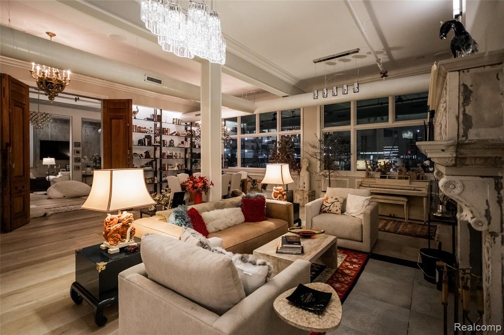 2987 Franklin Street, PENTHOUSE, Detroit, MI 48207 — Photo 10
