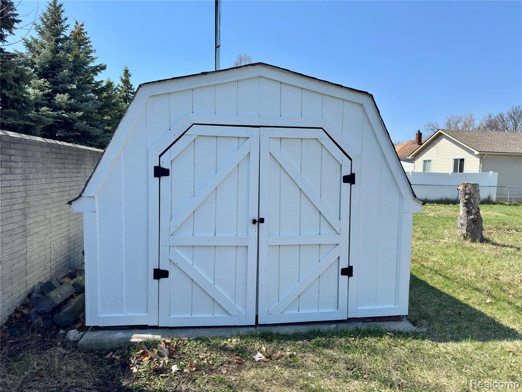 7254 Gerald Avenue, Warren, MI 48092 — Photo 22