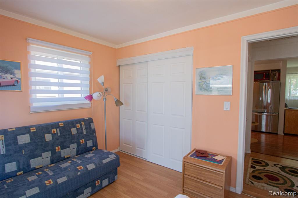 25125 CAMPBELL Avenue, Warren, MI 48089 — Photo 12