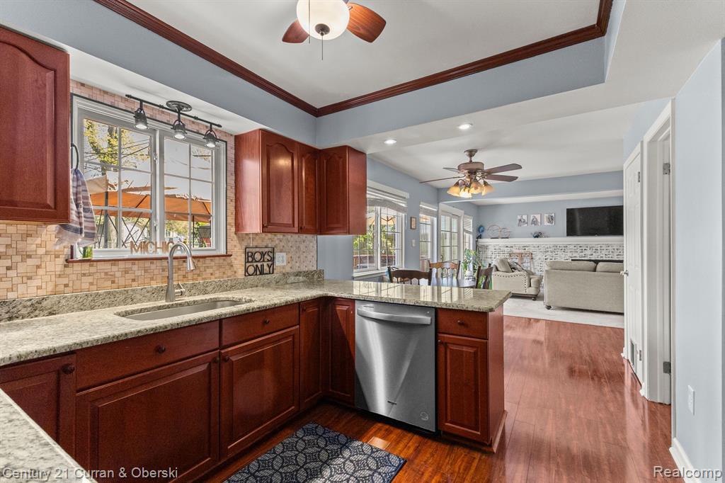4400 HIGHFIELD Road, Waterford, MI 48329 — Photo 16