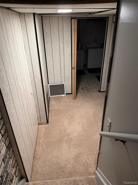 887 Kirts Boulevard, Troy, MI 48084 — Photo 22
