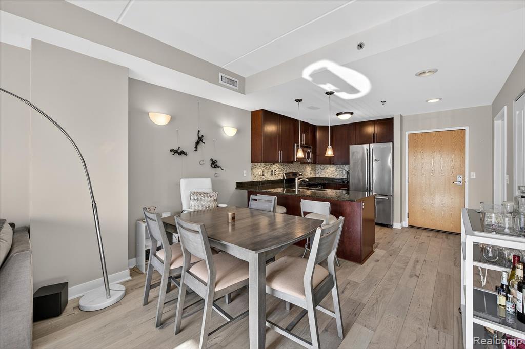 111 N Ashley Street, 406, Ann Arbor, MI 48104 — Photo 12