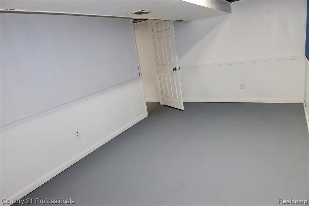 4365 Jo Drive, Saginaw, MI 48601 — Photo 34