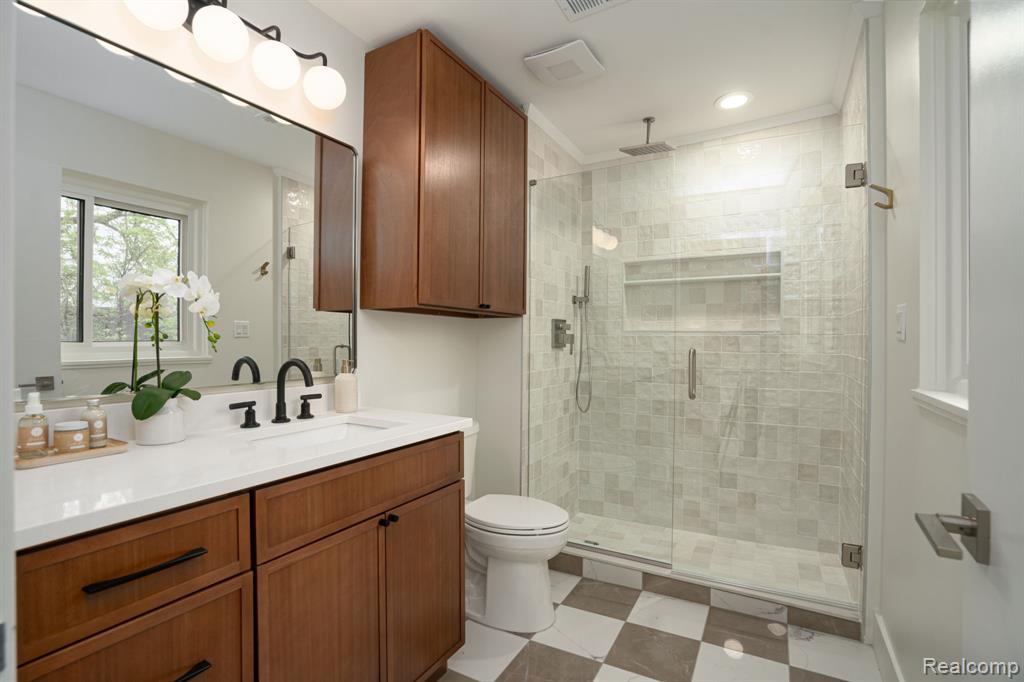 1907 Raymond Place, Bloomfield Hills, MI 48302 — Photo 26