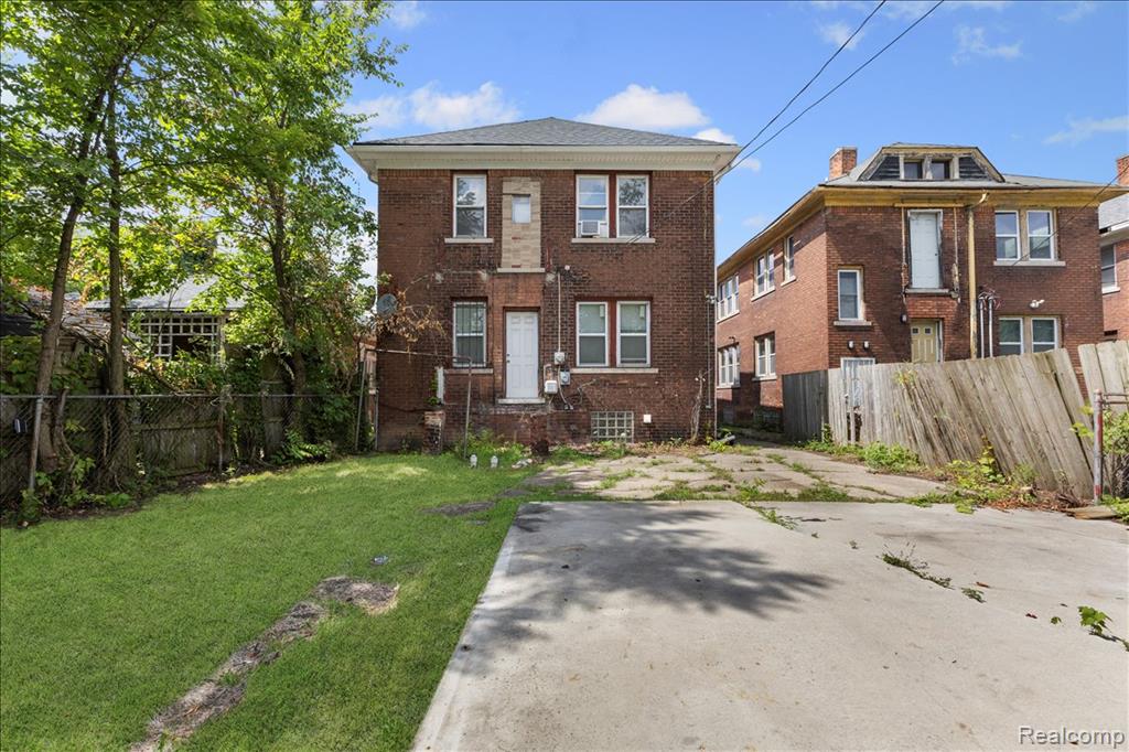 5061 Hillsboro Street, Detroit, MI 48204 — Photo 3