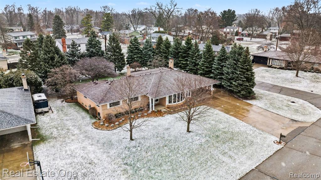 55689 Nocturne Court, Shelby Twp, MI 48316 — Photo 37