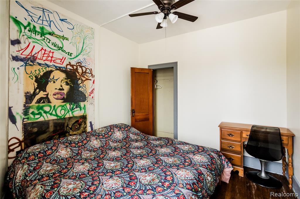 7824 Mount Elliott Street, Detroit, MI, 48211