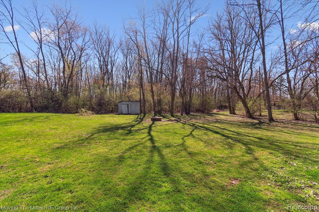 5885 JUSTINE Street, Van Buren, MI 48111 — Photo 34