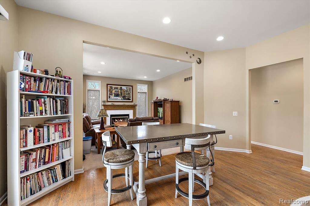 7108 Branford Court, West Bloomfield, MI — Photo 20