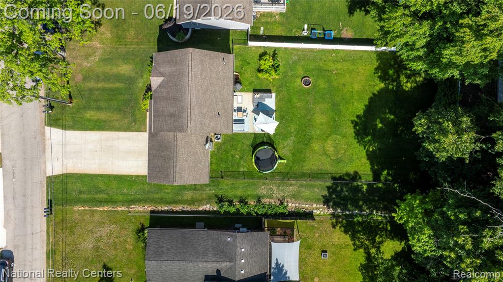 8423 Cascade Street, Commerce Twp, MI 48382 — Photo 3