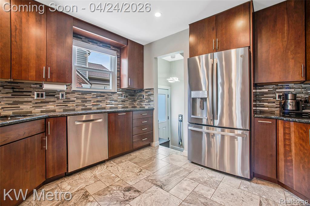 12721 Lincoln Drive, Huntington Woods, MI — Photo 7