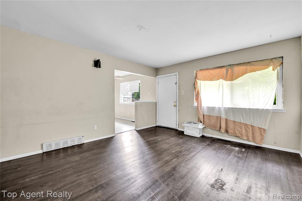 4123 BURTON Street, Inkster, MI 48141 — Photo 7