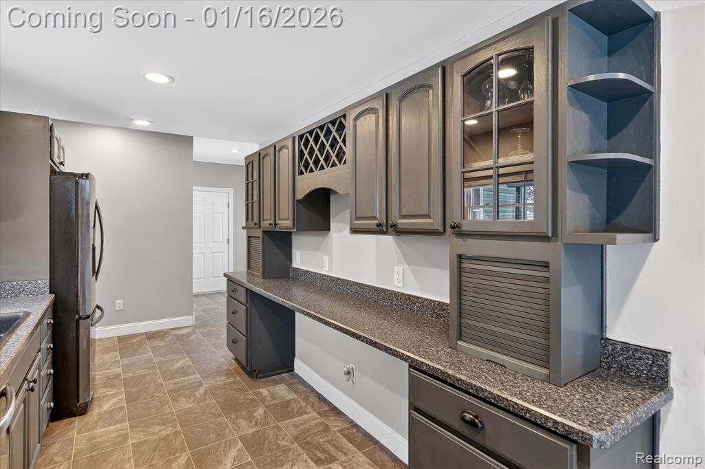 10086 Oakhill Road, Holly, MI 48442 — Photo 17