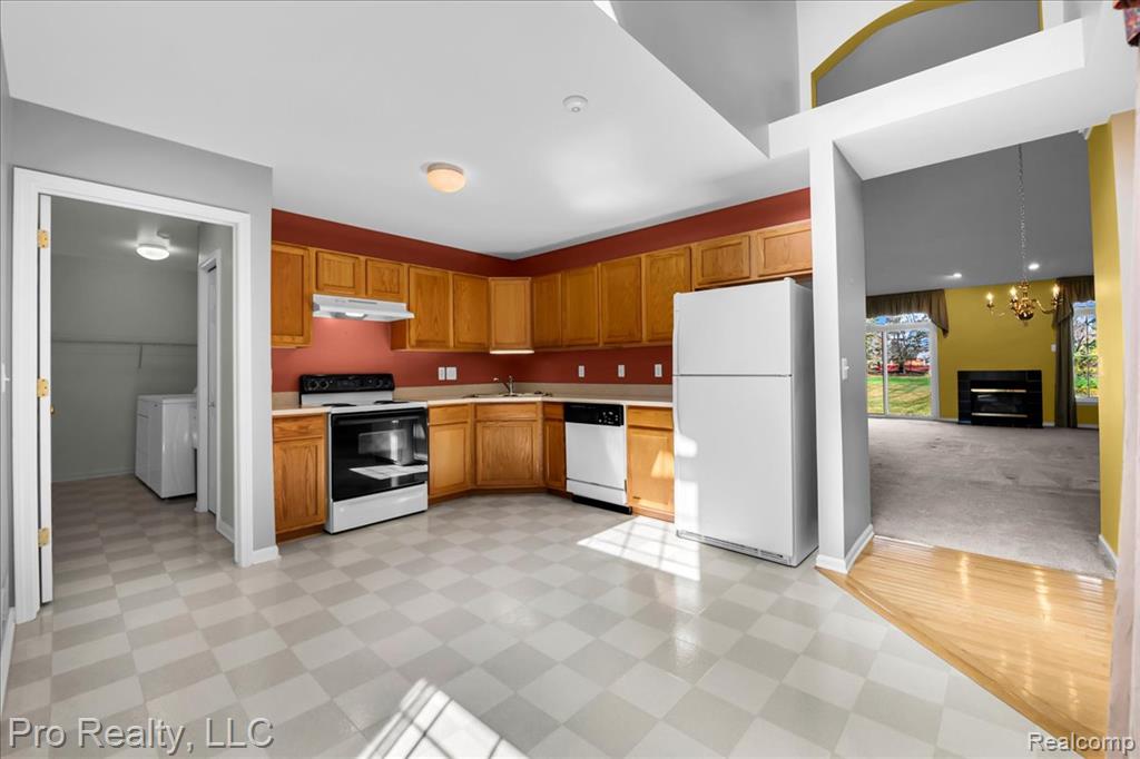 43880 Cherry Grove Court W, Canton, MI 48188 — Photo 7
