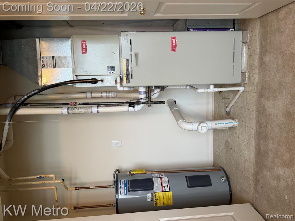 25409 Saint James, Southfield, MI 48075 — Photo 38