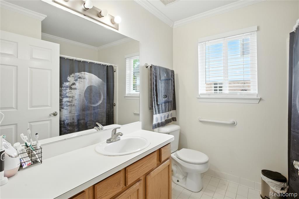 28922 Sugar Island Court, Gibraltar, MI — Photo 16