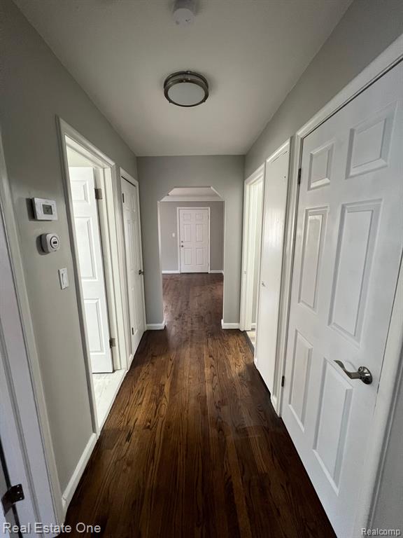 916 STEWART Avenue, Lincoln Park, MI 48146 — Photo 12