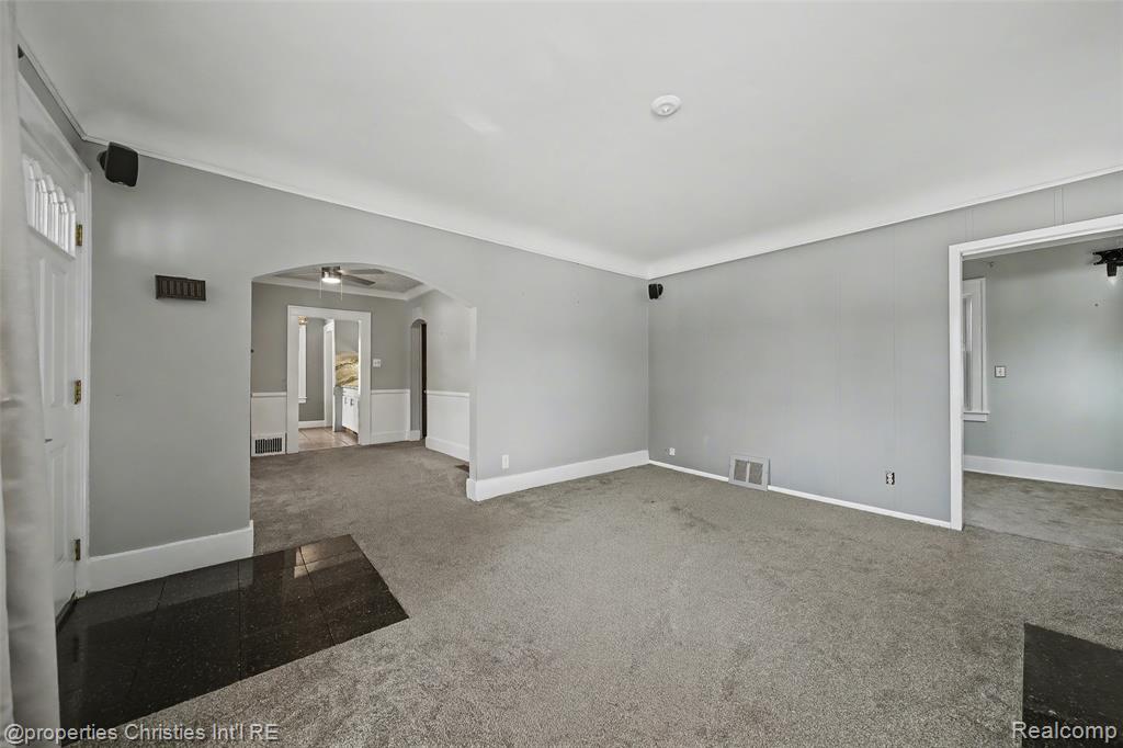 910 W Drayton Street, Ferndale, MI 48220 — Photo 12