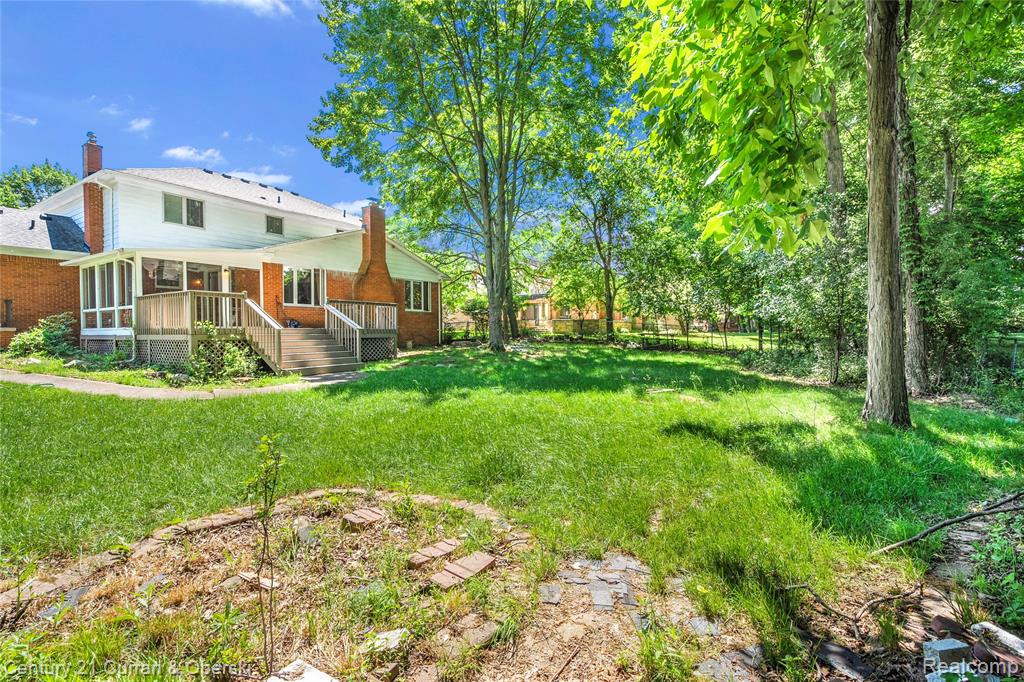 5994 Glen Eagles Drive, West Bloomfield, MI 48323 — Photo 42