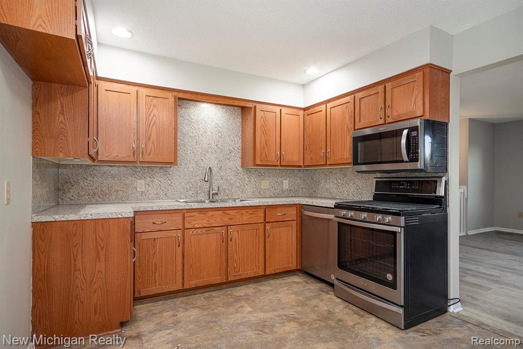 966 McCarty Street NW, Grand Rapids, MI 49544 — Photo 6