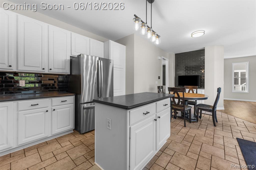 43126 Alcott Circle, Novi, MI 48377 — Photo 24