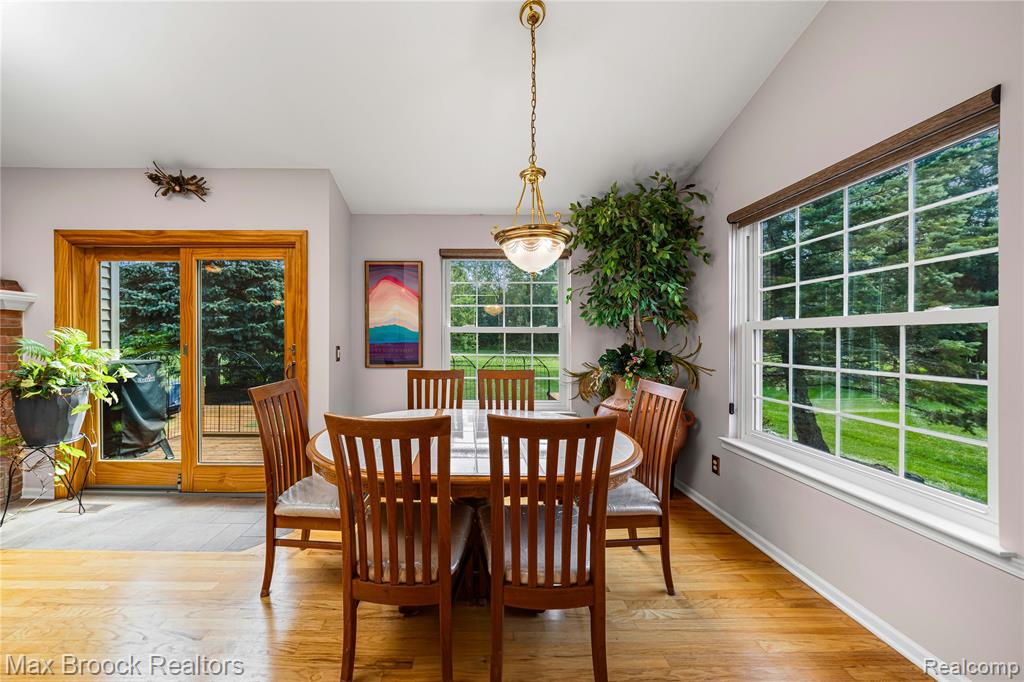 6555 Westphalia, West Bloomfield, MI 48324 — Photo 9