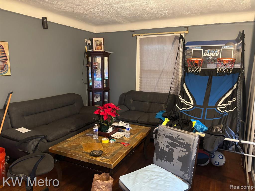 7706 VAUGHAN Street, Detroit, MI 48228 — Photo 2