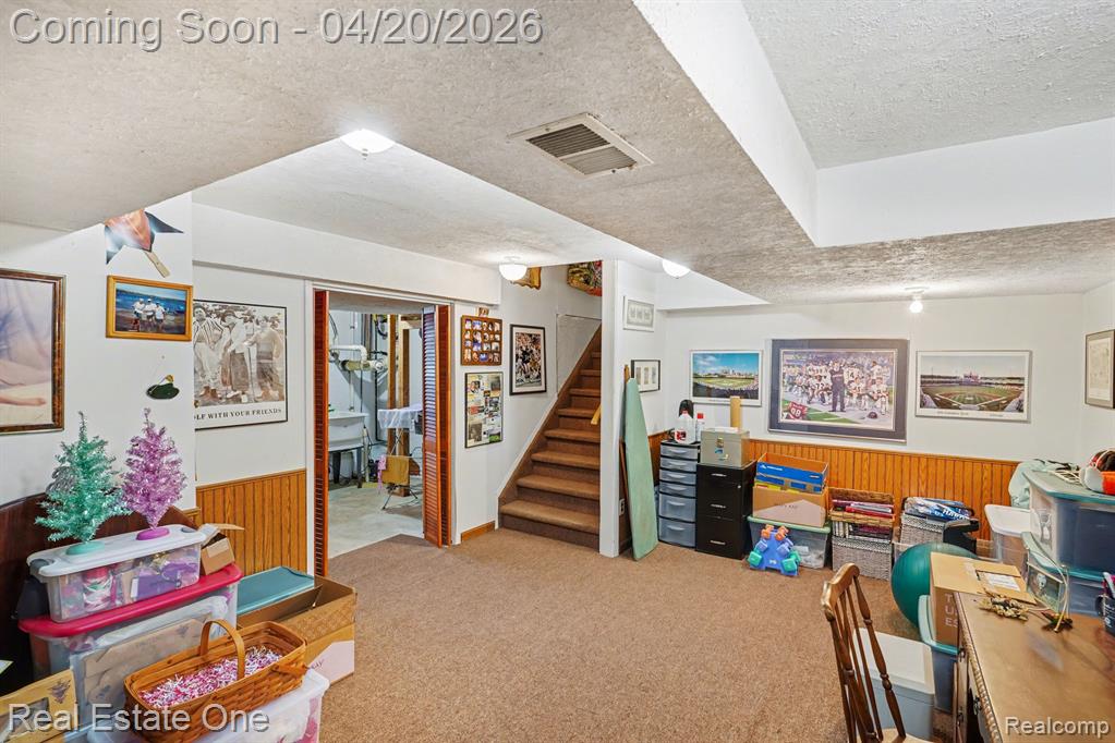 1355 Grebe Road, Highland, MI — Photo 20