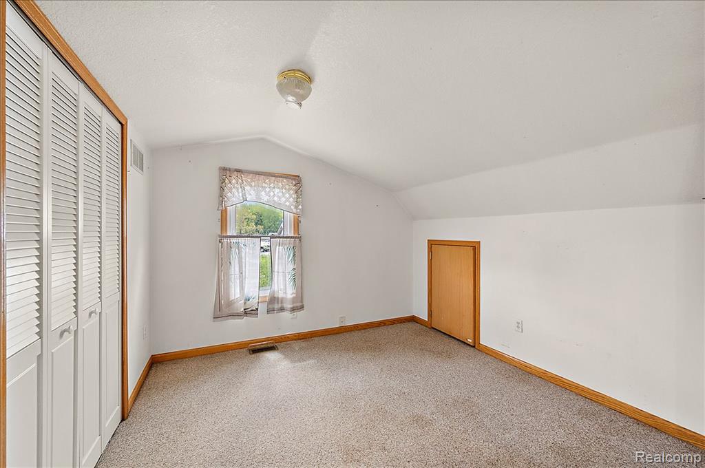 13358 Laplaisance Woods Street, La Salle, MI — Photo 54