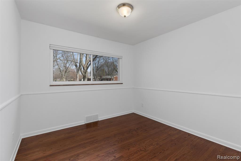 16115 Reedmere Avenue, Franklin, MI 48025 — Photo 40