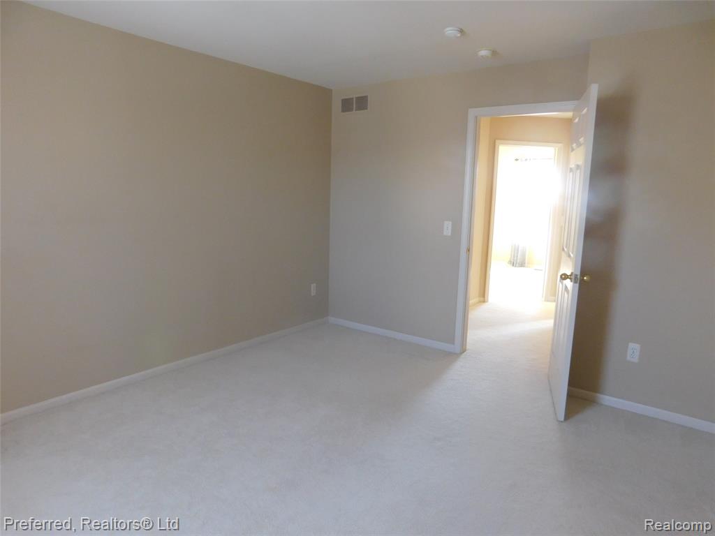 43124 PROVIDENCE Lane, Canton, MI 48188 — Photo 14