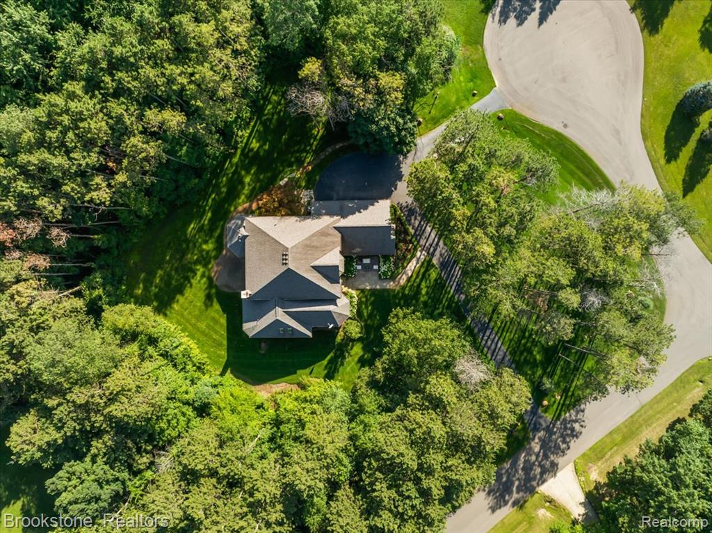 34 Fern Drive, Leonard, MI 48367 — Photo 14